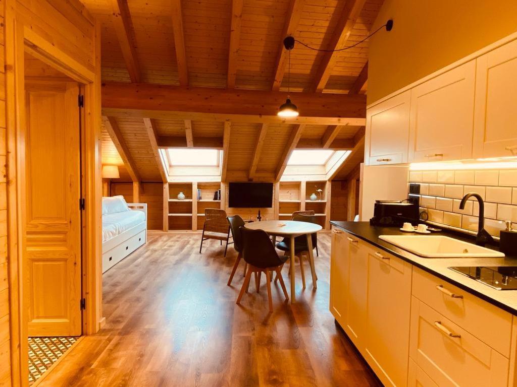 Apartamentos La Casina De Los Musicos Siero Екстериор снимка